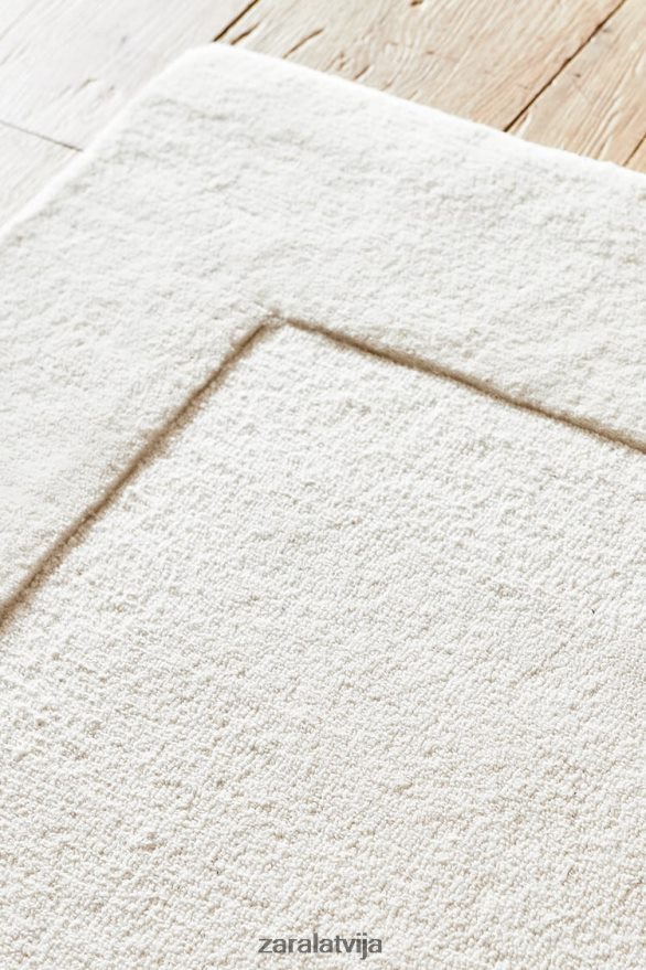 vilnas paklājs unisex Zara balts 6ZTV401652 Piederumi