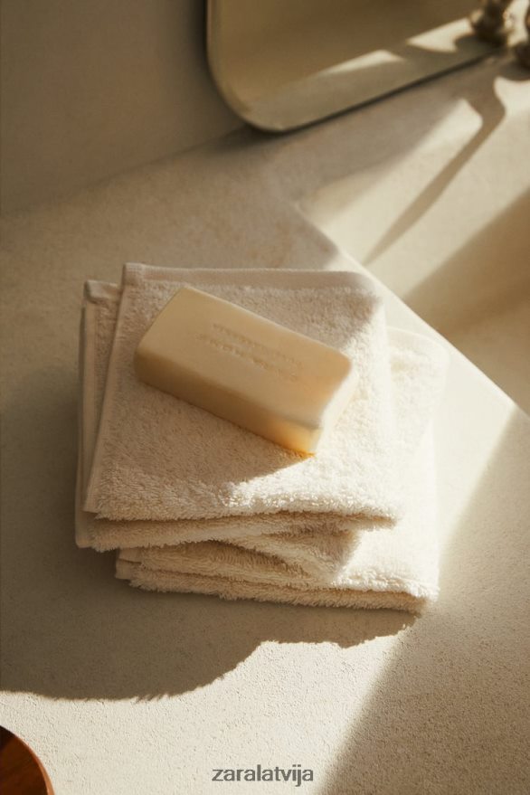 (3 iepakojumā) augstākās kvalitātes kokvilnas dvieļi unisex Zara ziloņkauls 6ZTV401726 Piederumi