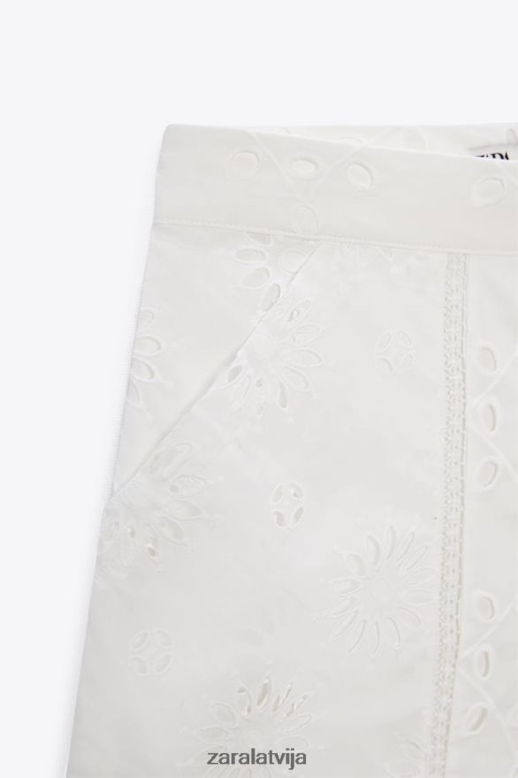 šorti ar izšūtām cilpām sievietes Zara ekru 6ZTV40585 apģērbs