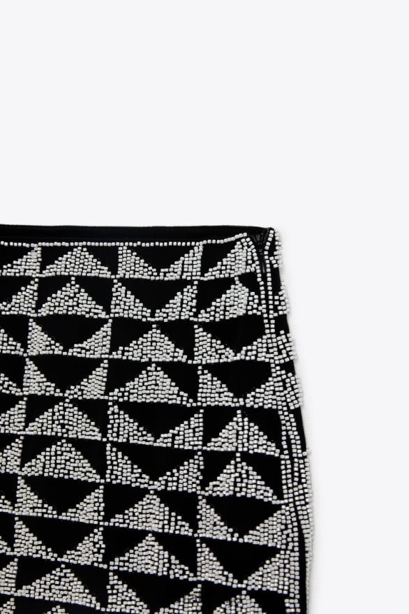 mini svārki ar pērlītēm sievietes Zara melns balts 6ZTV40712 apģērbs