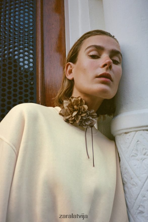 basic crop sporta krekls sievietes Zara vaniļas 6ZTV40945 apģērbs