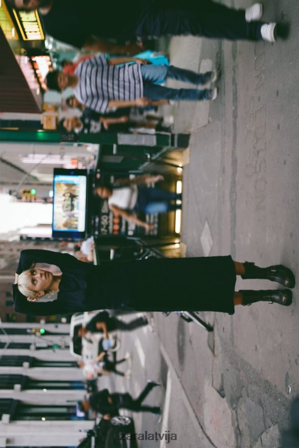 vērtnes adīta midi kleita sievietes Zara melns 6ZTV40228 apģērbs