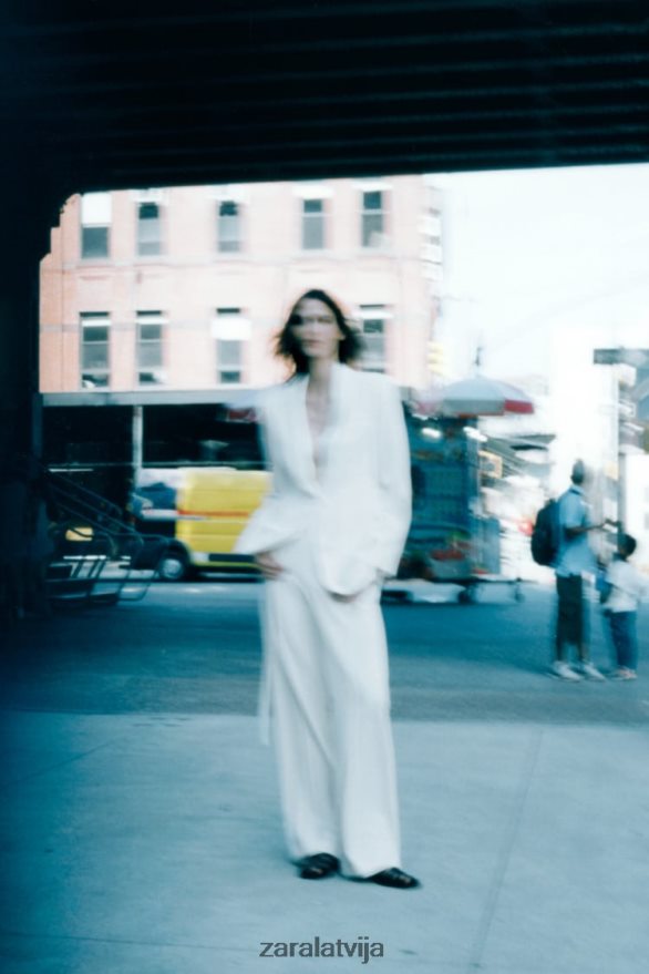 jaka ar jostu sievietes Zara ekru 6ZTV40174 apģērbs