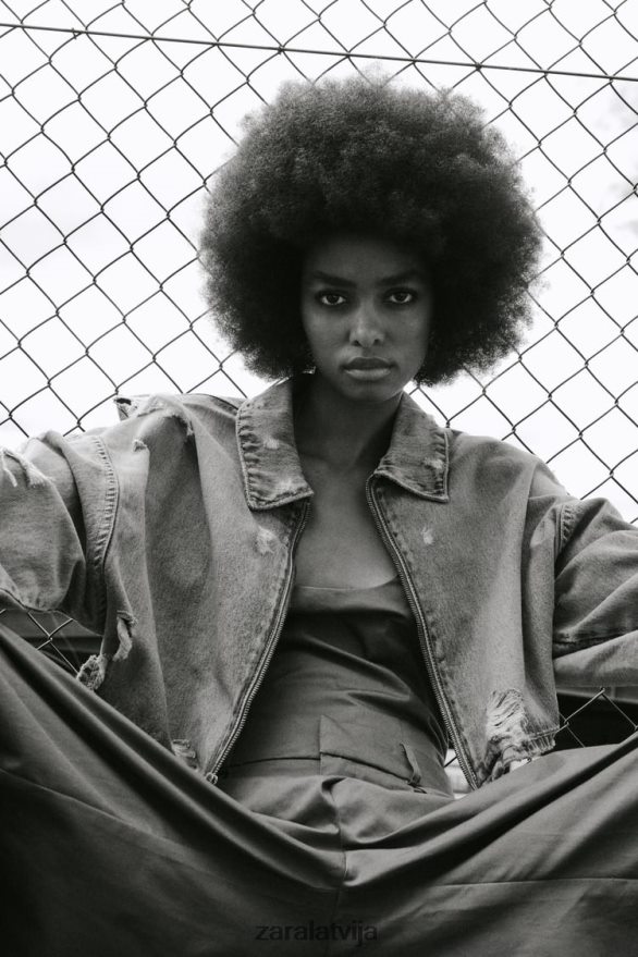 trf ripped crop džinsa jaka sievietes Zara zils 6ZTV4051 apģērbs